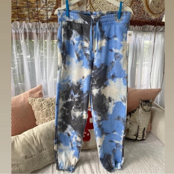 Old Navy Pants - Tie dye sweatpants (NWT)